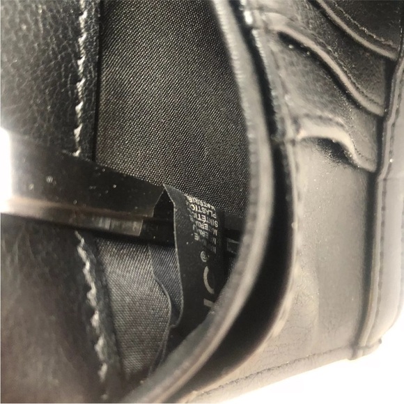 Relic Leather Black and White Bifold Large Wallet ID Holder Credit Card slots - Picture 12 of 16